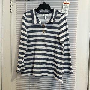d&co. active blue and white striped pullover jacket